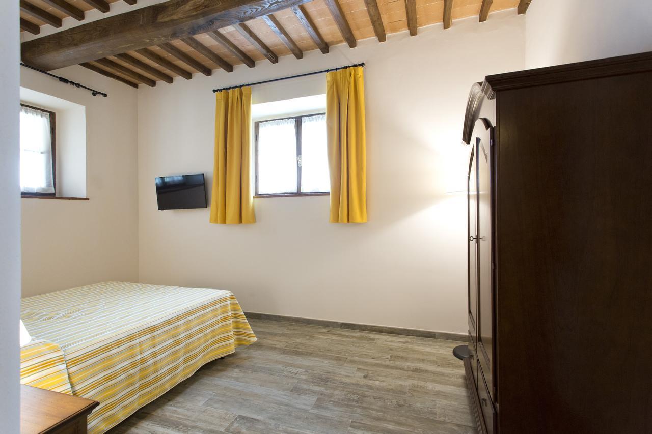 Casale San Galgano Aparthotel Chiusdino Exterior photo