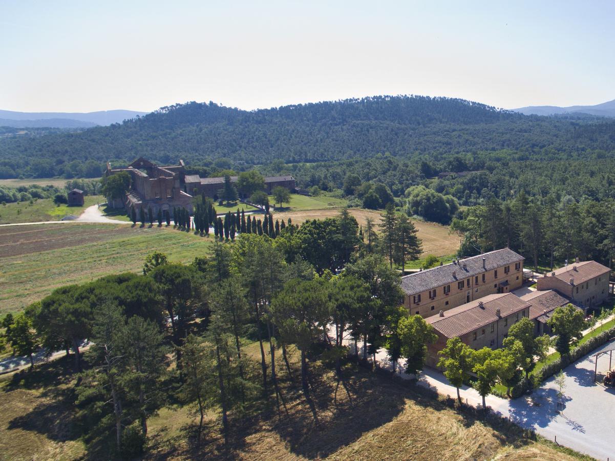Casale San Galgano Aparthotel Chiusdino Exterior photo